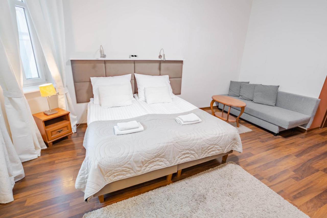Apartamenty Velvet Poznan Bagian luar foto